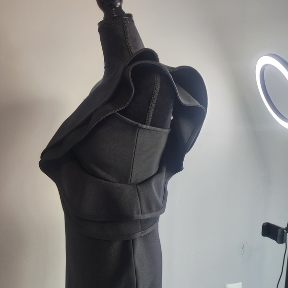 Chic One-Shoulder Black Ruffle Bodycon Dress - Picture 12 of 12